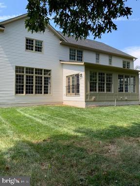 18538 Kerill Road Triangle, VA 22172 - Photo 3 of 21 Gallery Image 3