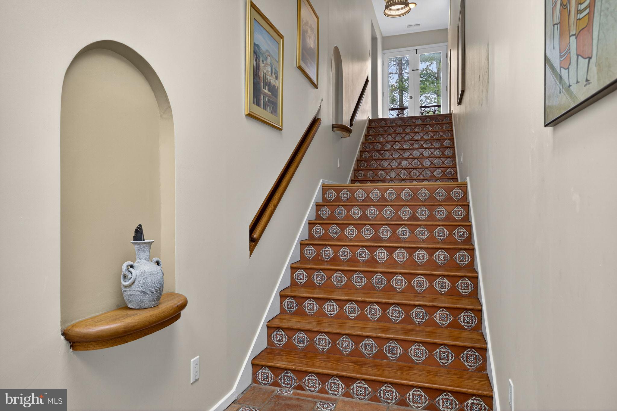 3850 Cobbler Mountain Road Delaplane, VA 20144 - Photo 63 of 132 Stairs