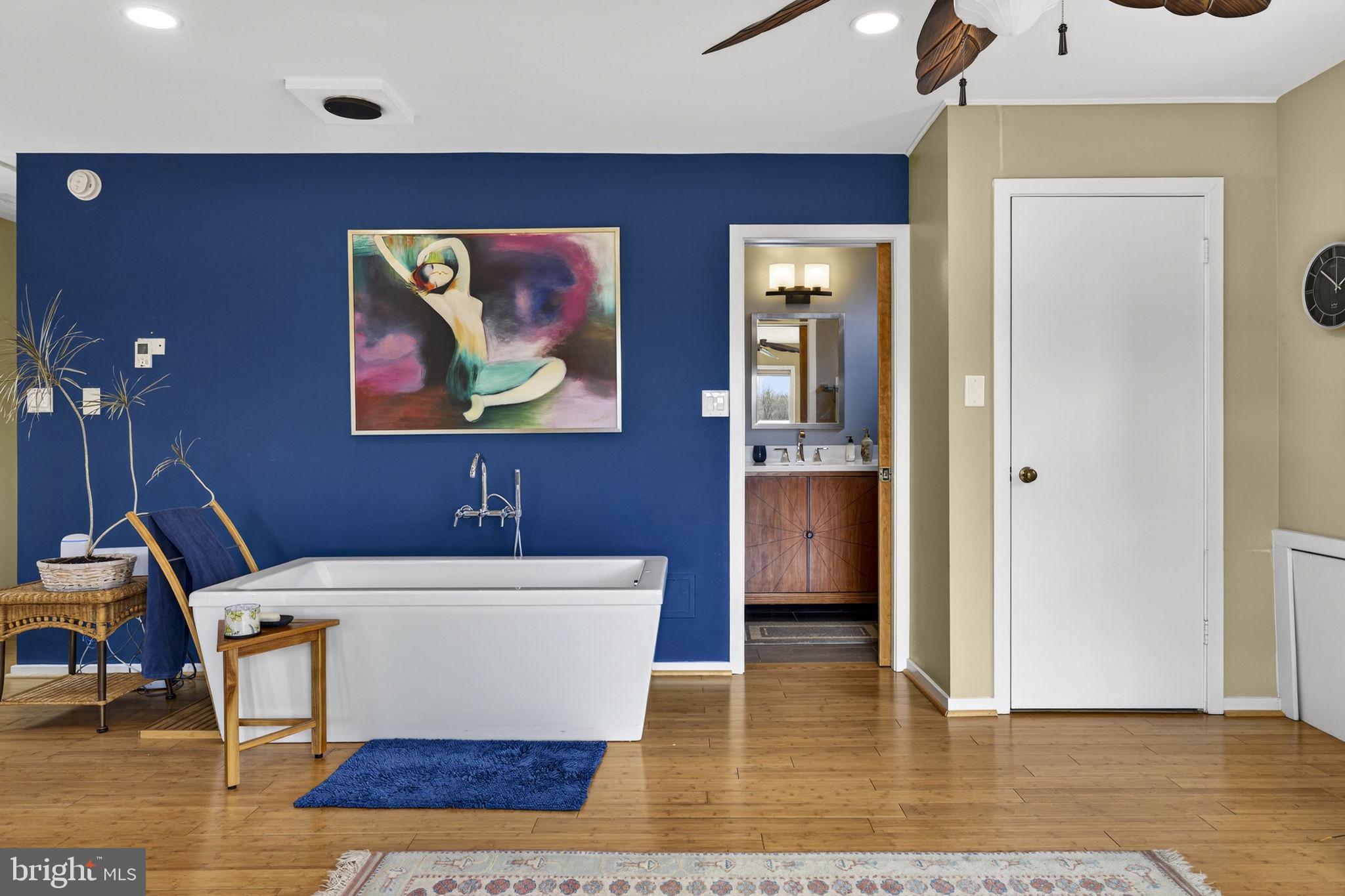 3850 Cobbler Mountain Road Delaplane, VA 20144 - Photo 72 of 132 Bedroom 3 Private Suite in the Turret