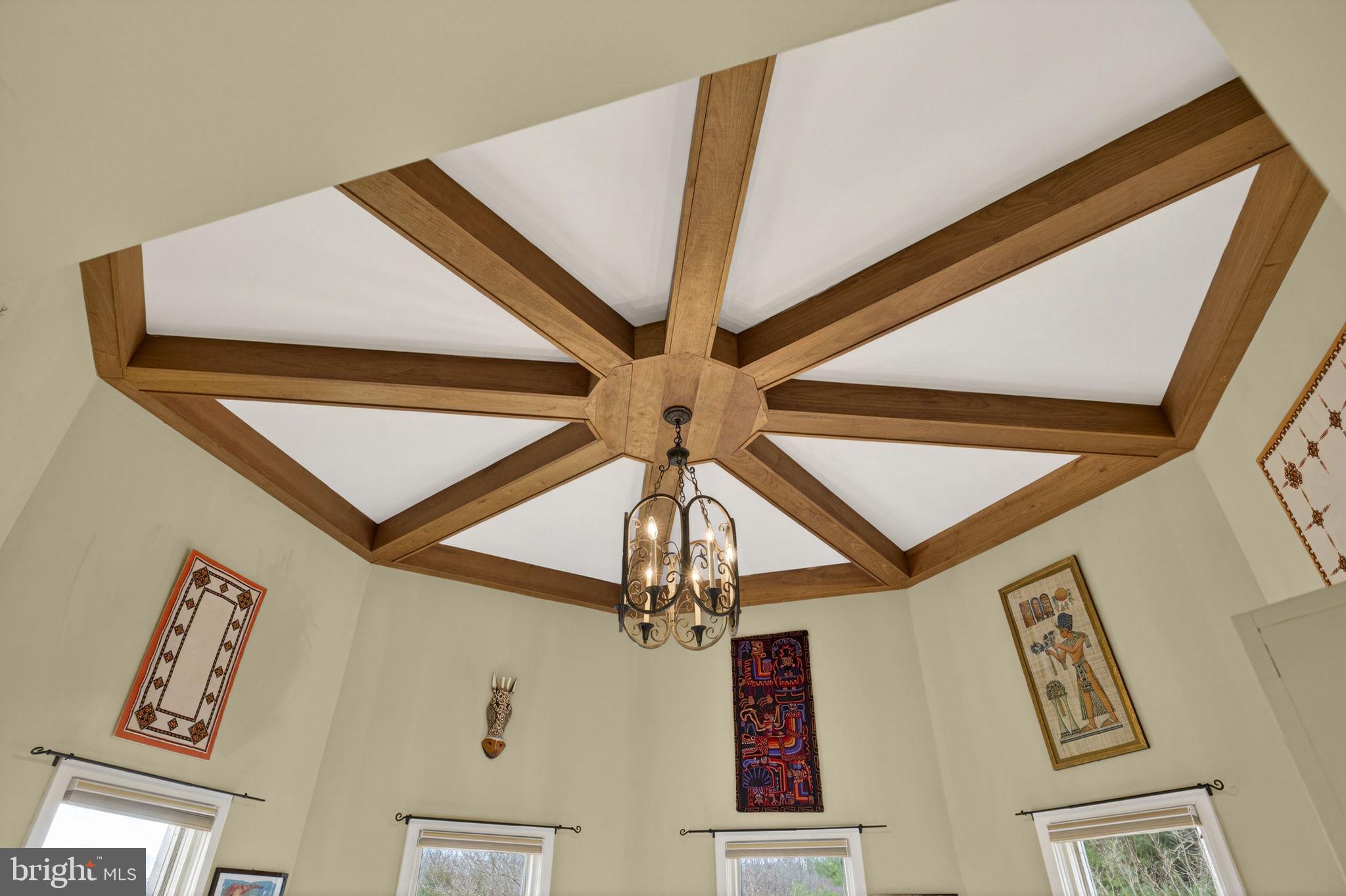 3850 Cobbler Mountain Road Delaplane, VA 20144 - Photo 79 of 132 Sitting room in the Turret