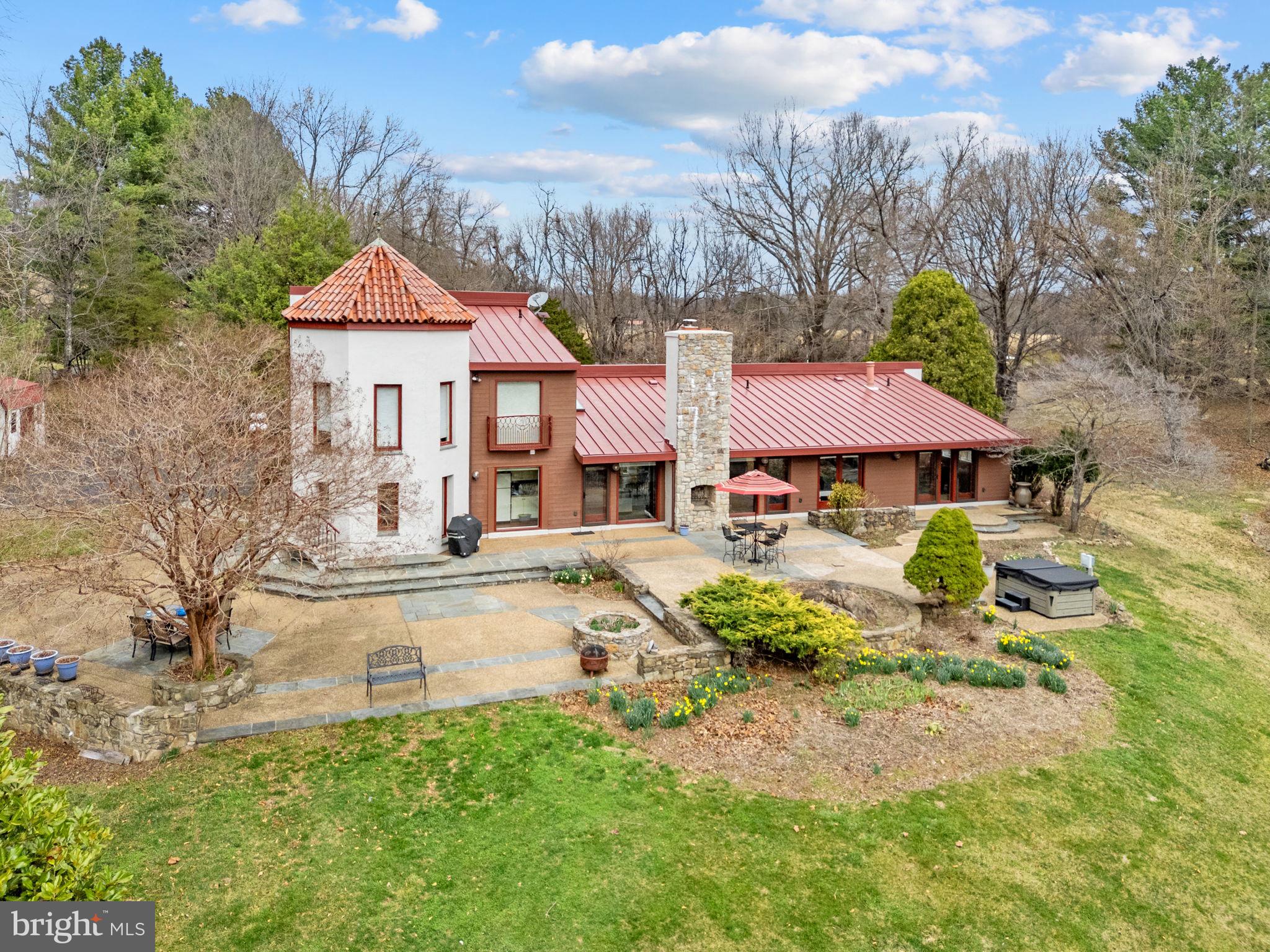 3850 Cobbler Mountain Road Delaplane, VA 20144 - Photo 88 of 132 Extensive patios