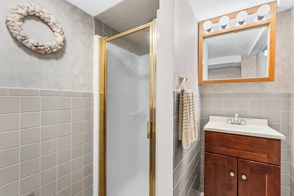 $869,000 | 196 Park Street, Stoneham, MA 02180
