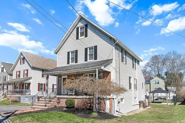 $869,000 | 196 Park Street, Stoneham, MA 02180