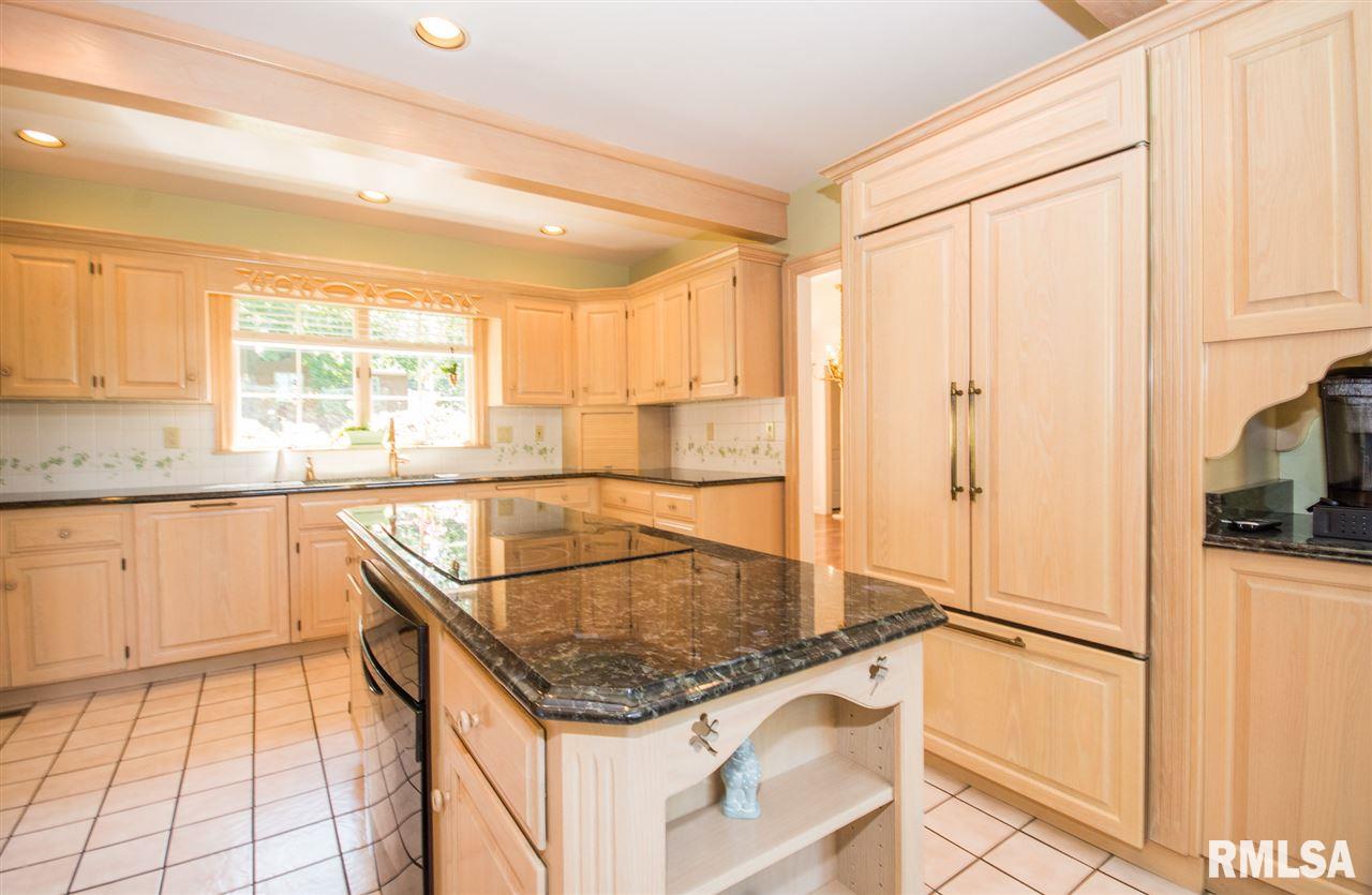 11723 Strathmoore Court Dunlap, IL 61525 - Photo 18 of 36 Gallery Image 18