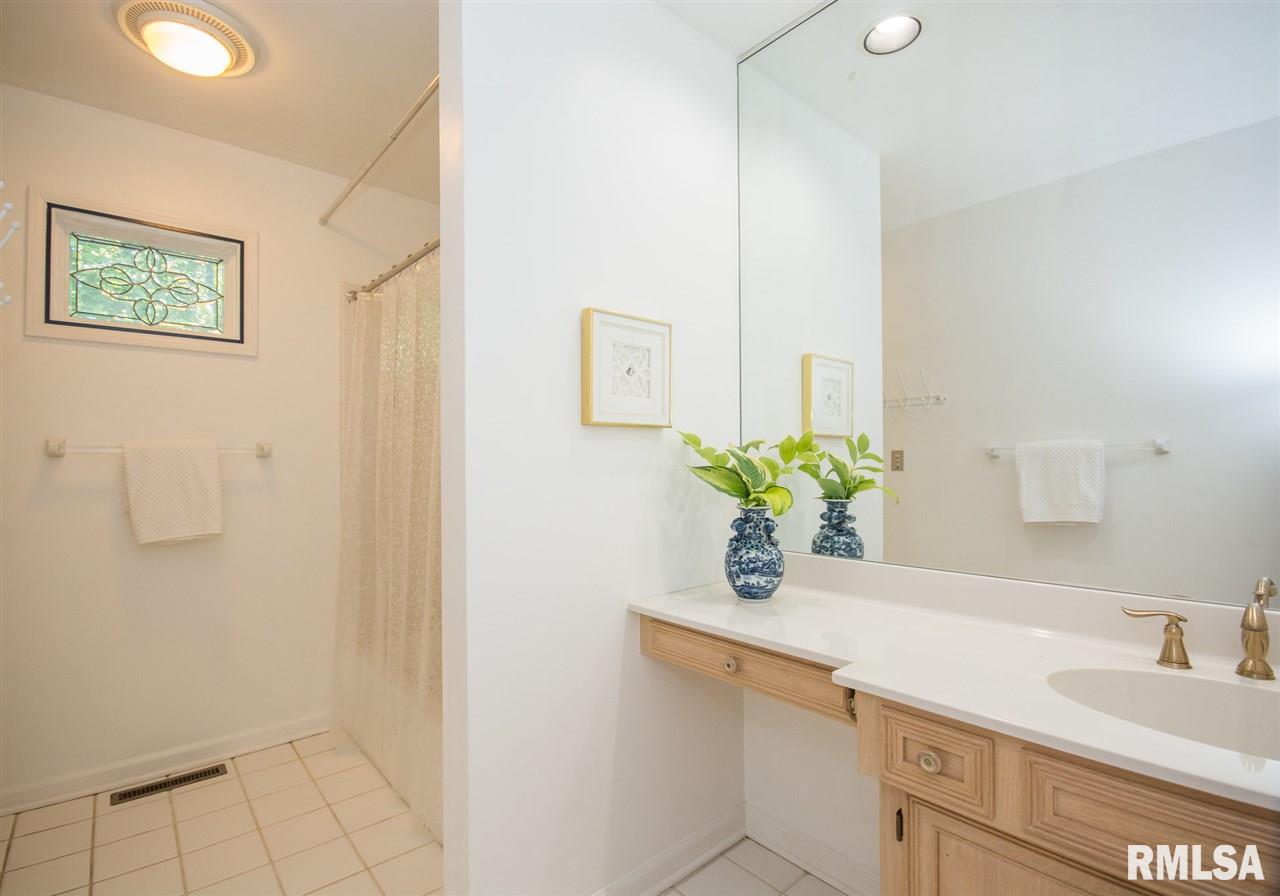 11723 Strathmoore Court Dunlap, IL 61525 - Photo 29 of 36 Gallery Image 29