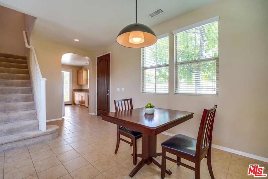 20101 Pienza Lane Porter Ranch, CA 91326 - Photo 8 of 52 Gallery Image 8