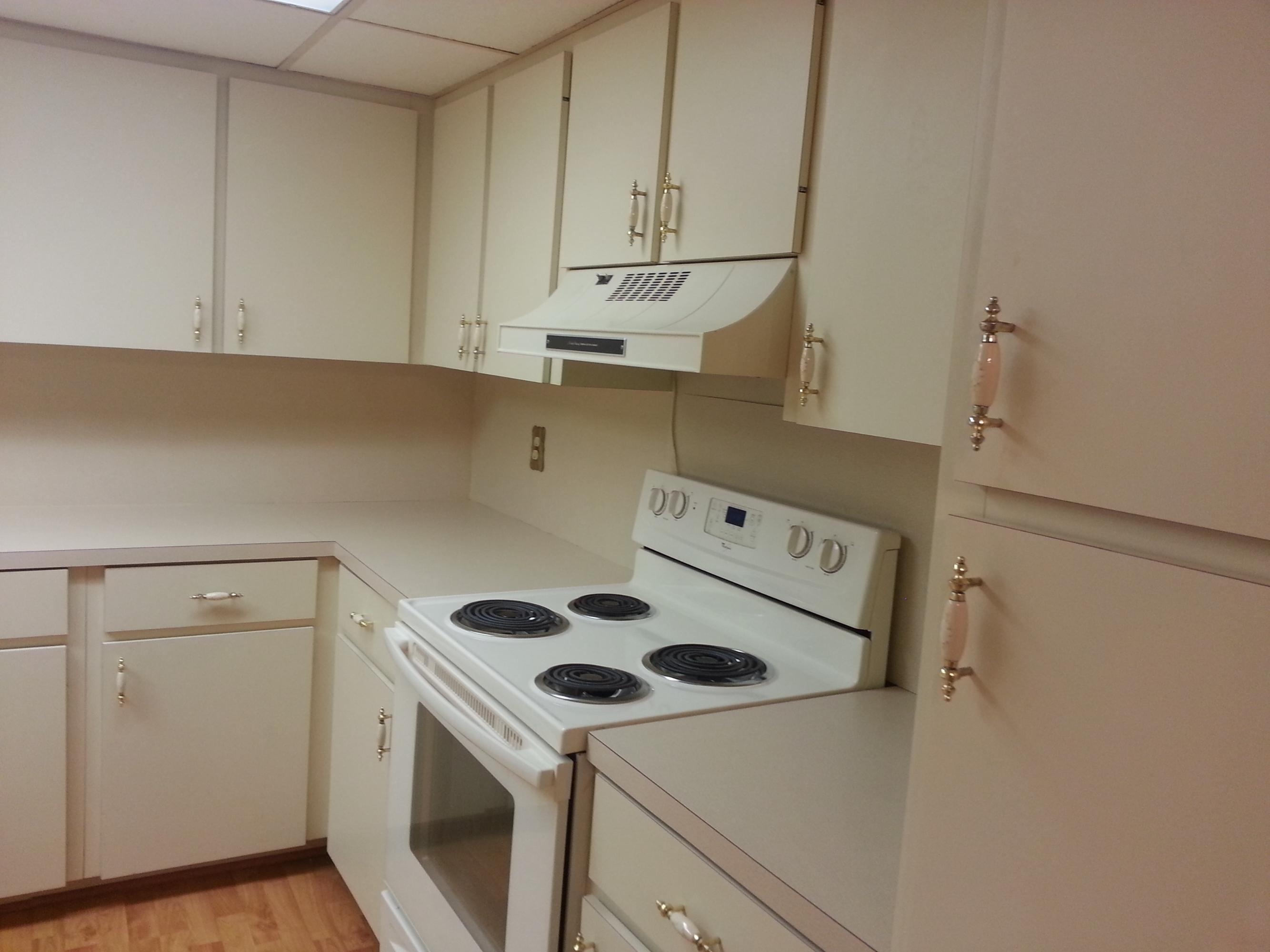 kitchen (2)