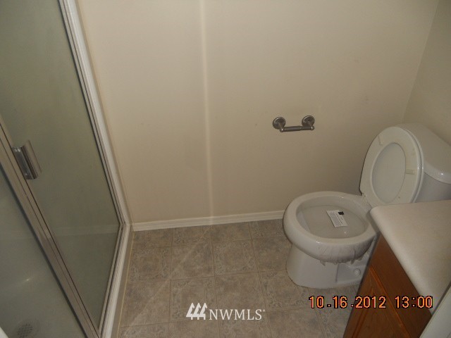 4775 Shattuck Avenue South, Unit D101 Renton, WA 98055 - Photo 7 of 14 Gallery Image 7