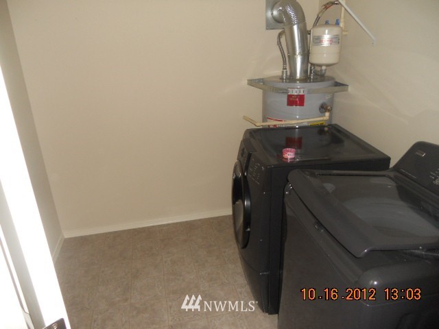 4775 Shattuck Avenue South, Unit D101 Renton, WA 98055 - Photo 9 of 14 Gallery Image 9