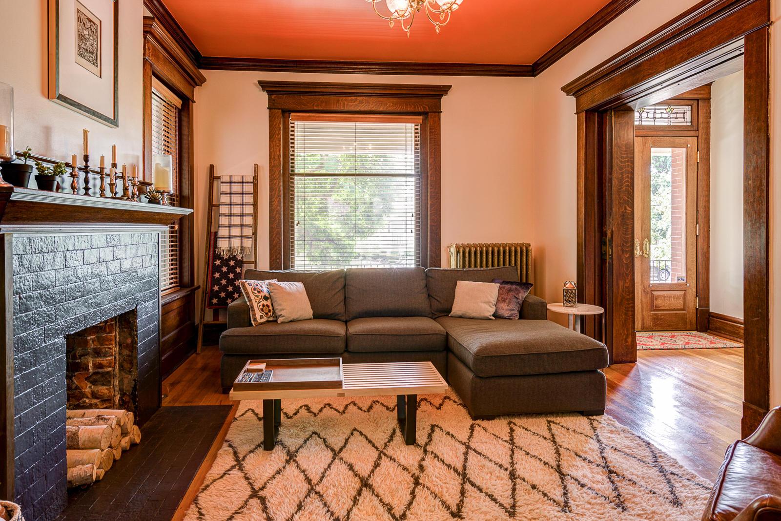 814 Bryden Road Columbus, OH 43205 - Photo 7 of 37 Gallery Image 7
