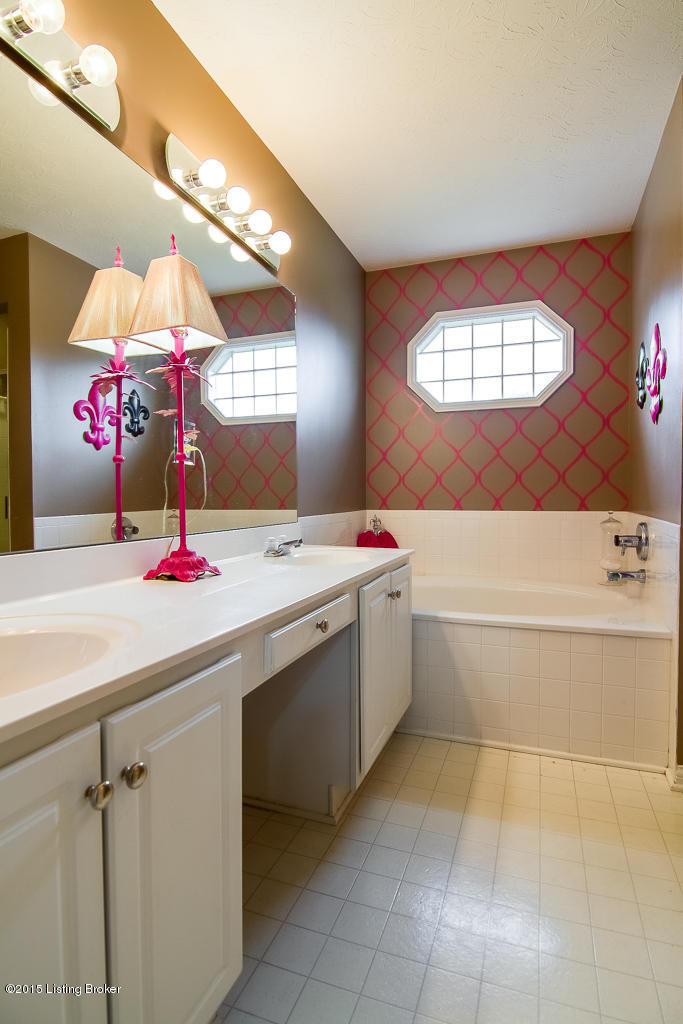 3519 Sample Way Louisville, KY 40245 - Photo 22 of 44 3519 Sample Way-22