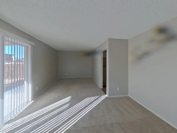 $1,839 | 1013 West Anderson Drive, Phoenix, AZ 85023