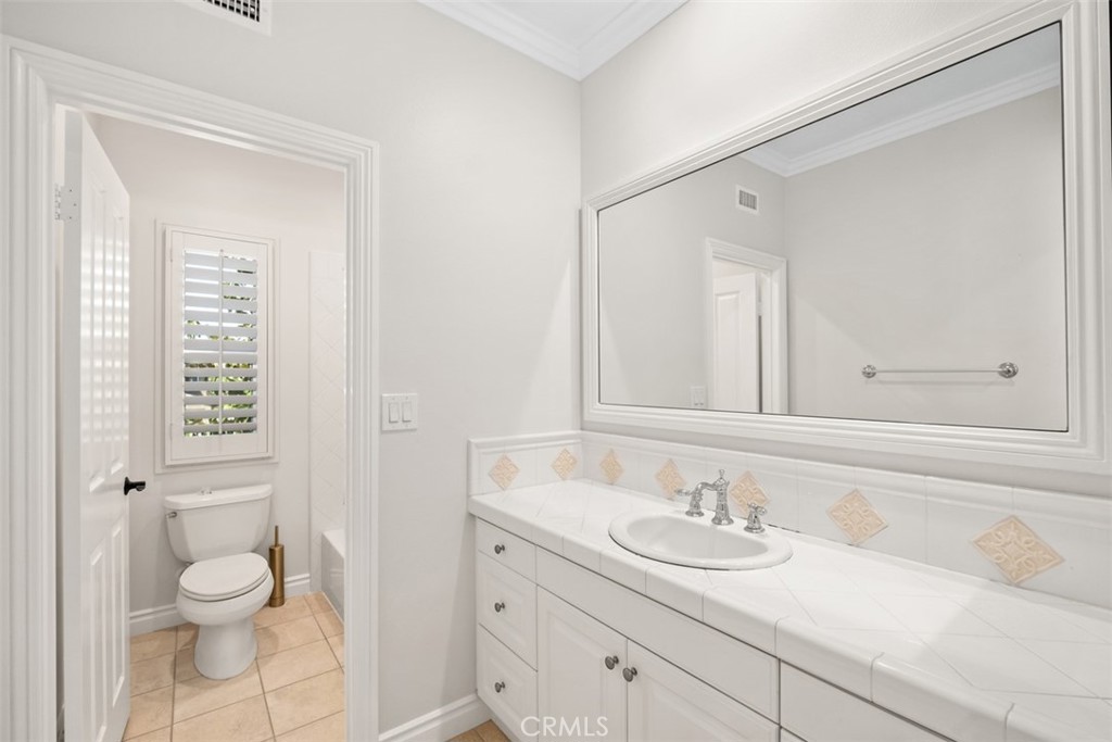 20 Lookout Irvine, CA 92620 - Photo 26 of 34