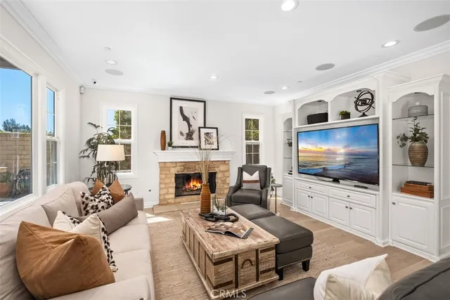 $7,900 | 20 Lookout, Irvine, CA 92620