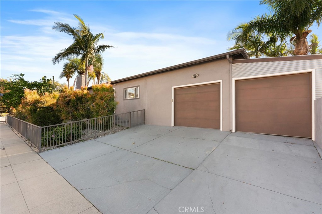 7901 Flight Los Angeles, CA 90045 - Photo 23 of 24 a view of a garage