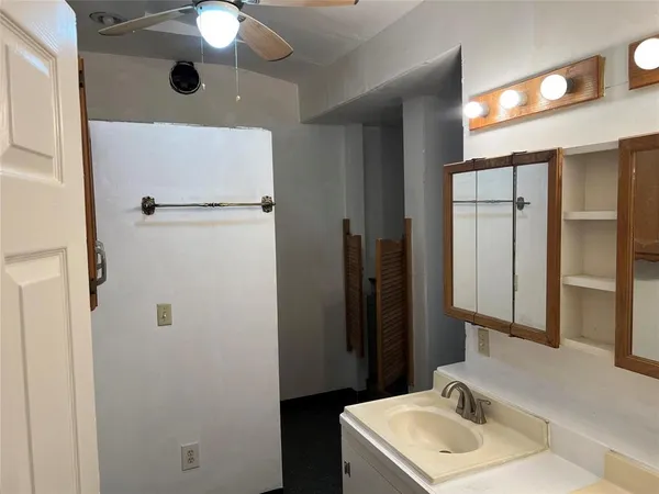 $1,850 | 2410 Farm To Market Road 546, Unit 2, McKinney, TX 75069