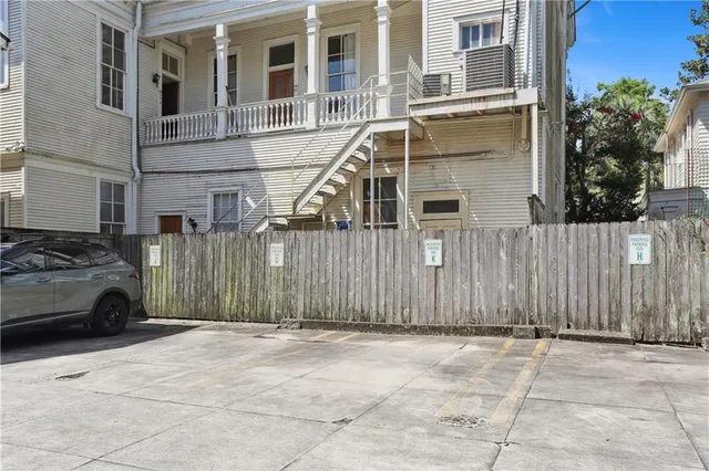 $275,000 | 7014 St Charles Avenue, Unit K, New Orleans, LA 70118
