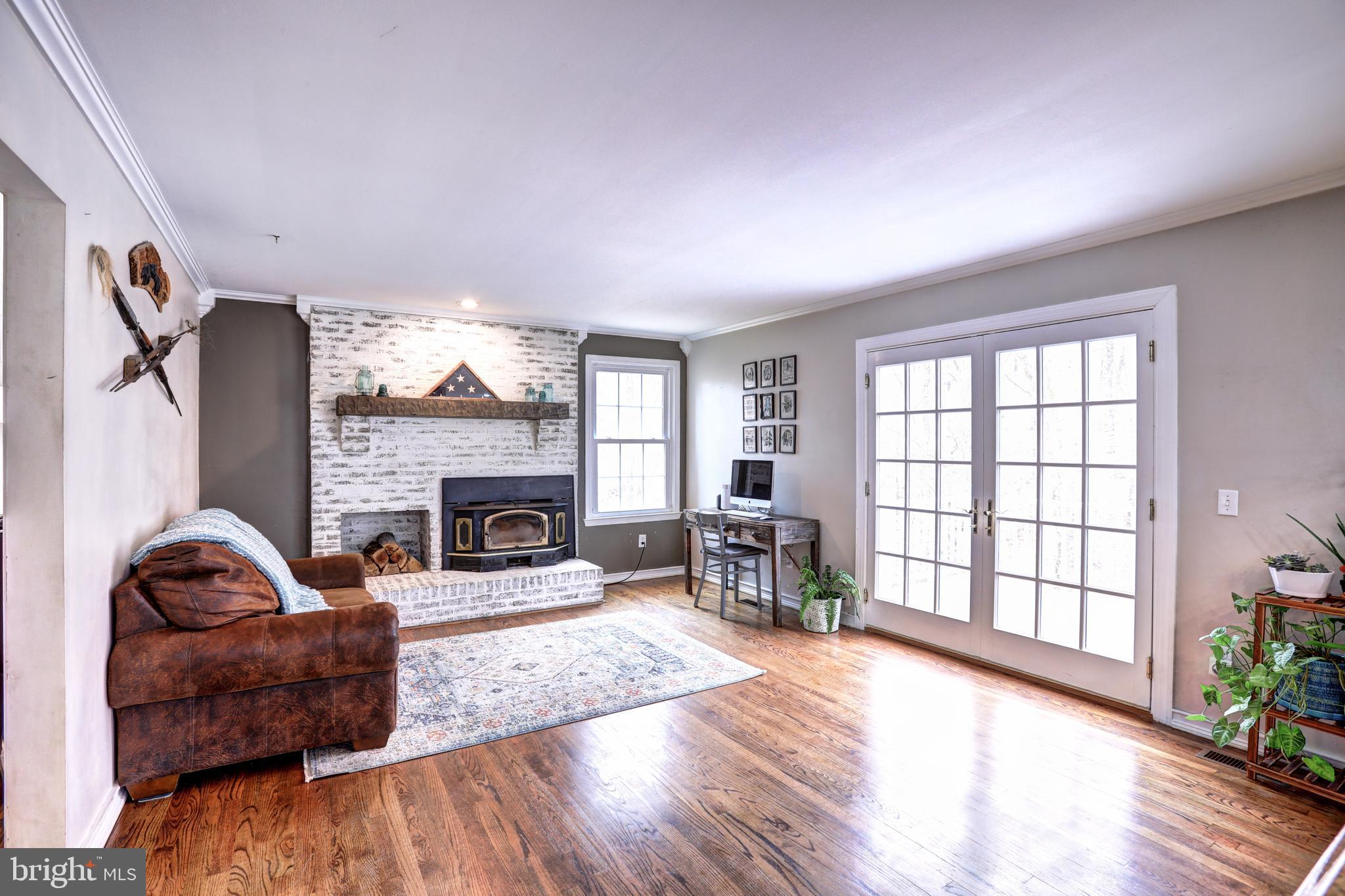 8114 Counselor Road Manassas, VA 20112 - Photo 13 of 53 Gallery Image 13