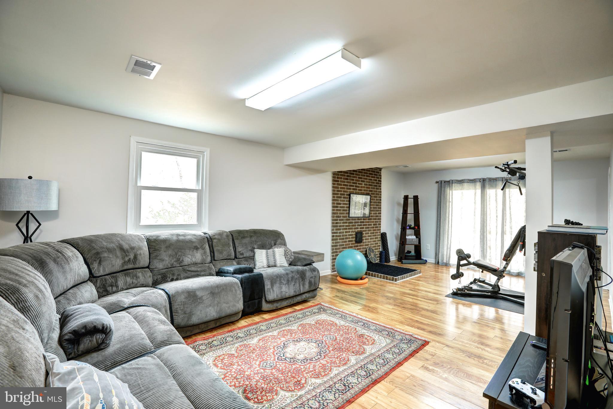 8114 Counselor Road Manassas, VA 20112 - Photo 26 of 53 Gallery Image 26
