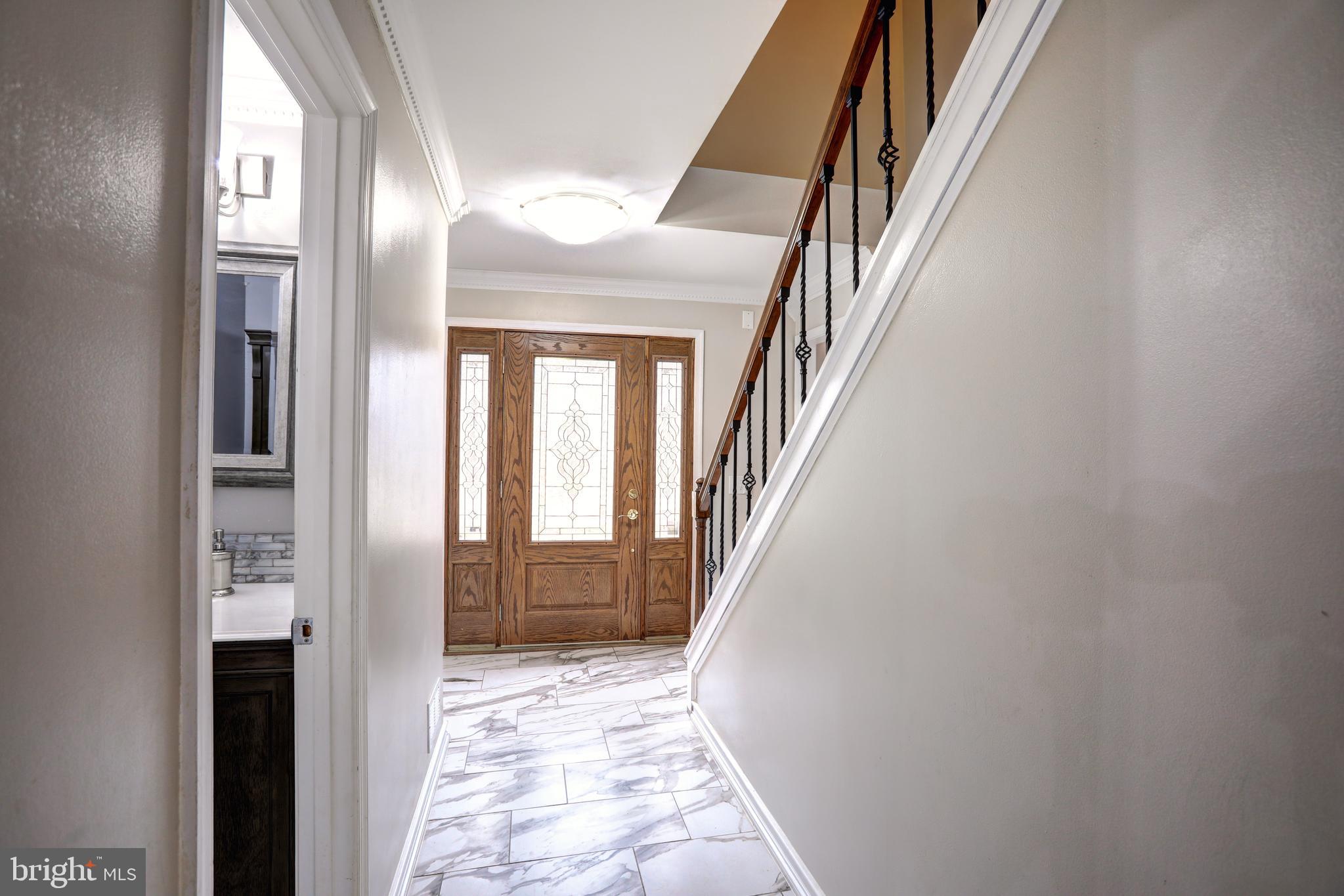 8114 Counselor Road Manassas, VA 20112 - Photo 4 of 53 Gallery Image 4