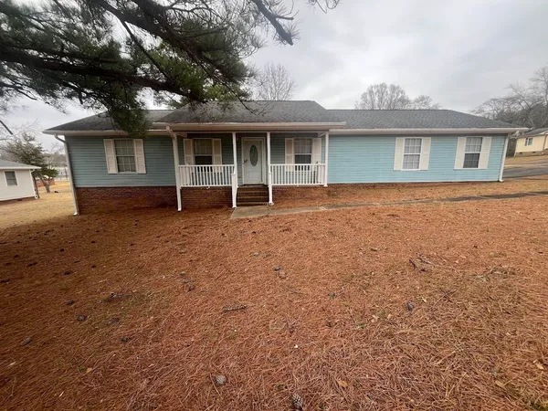 $269,900 | 207 Woodlawn Drive, Gaffney, SC 29340