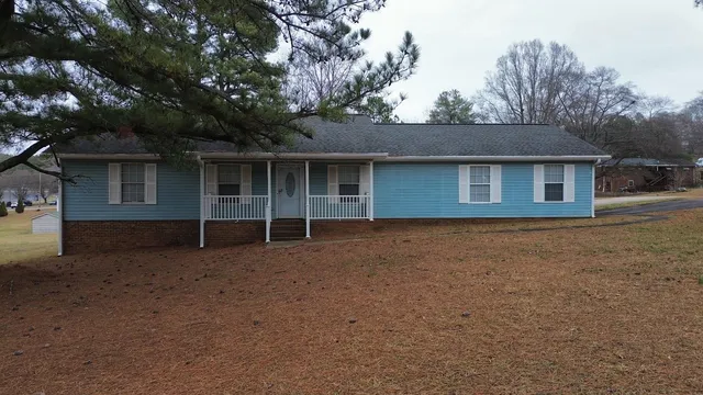 $269,900 | 207 Woodlawn Drive, Gaffney, SC 29340