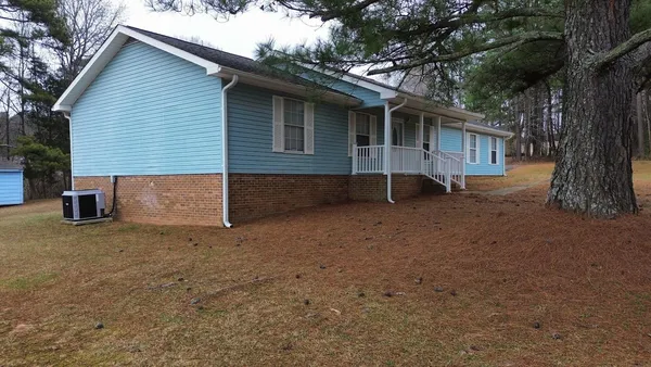 $269,900 | 207 Woodlawn Drive, Gaffney, SC 29340