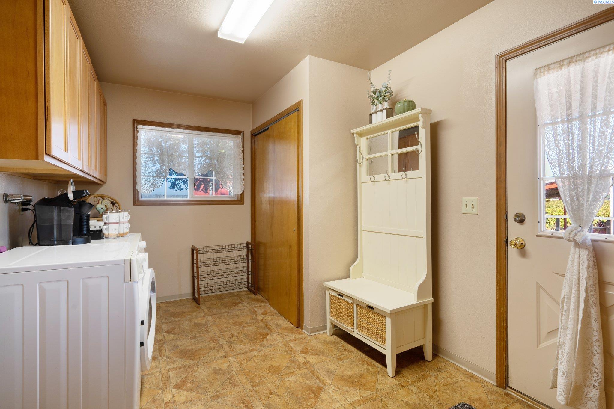 370 Forrest Road Grandview, WA 98930 - Photo 22 of 31 Gallery Image 22