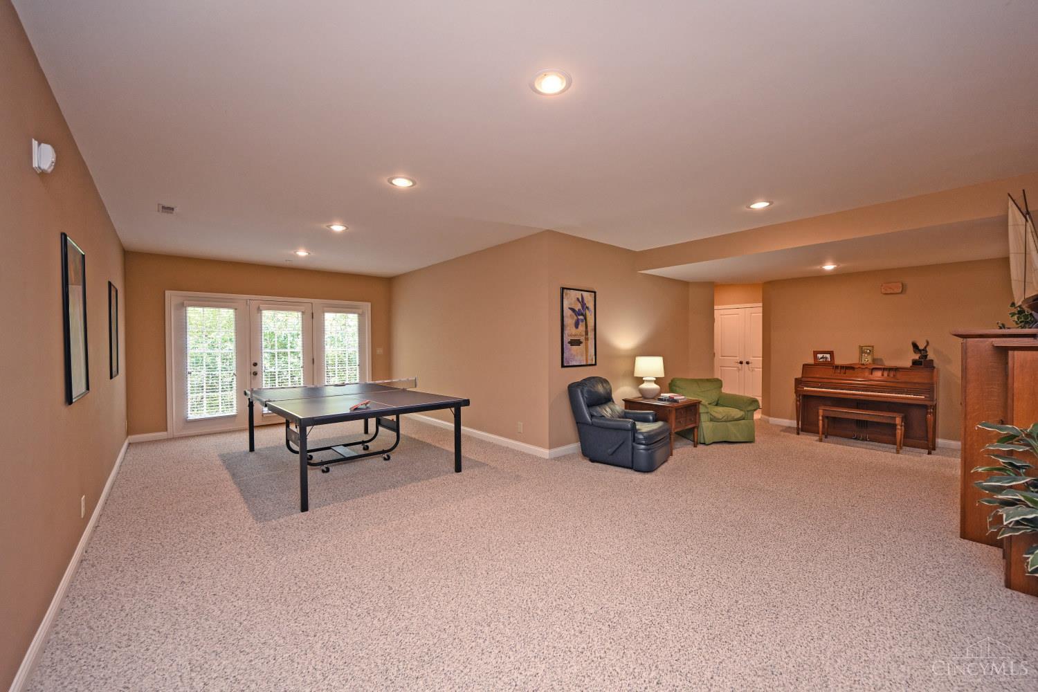 6909 Bennett Road Cincinnati, OH 45230 - Photo 49 of 64 Gallery Image 49