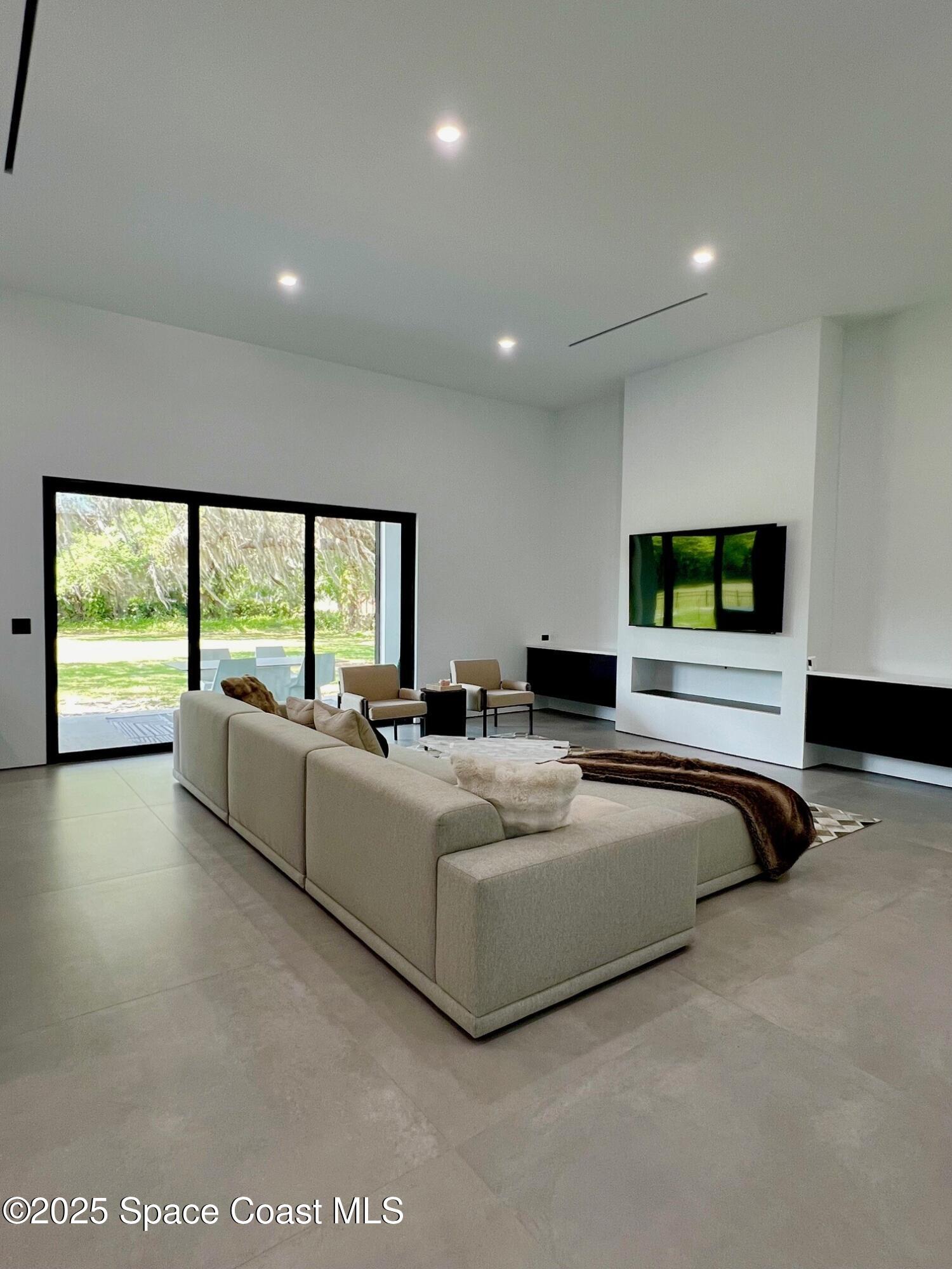 3430 Turtle Mound Road Melbourne, FL 32934 - Photo 3 of 17 2