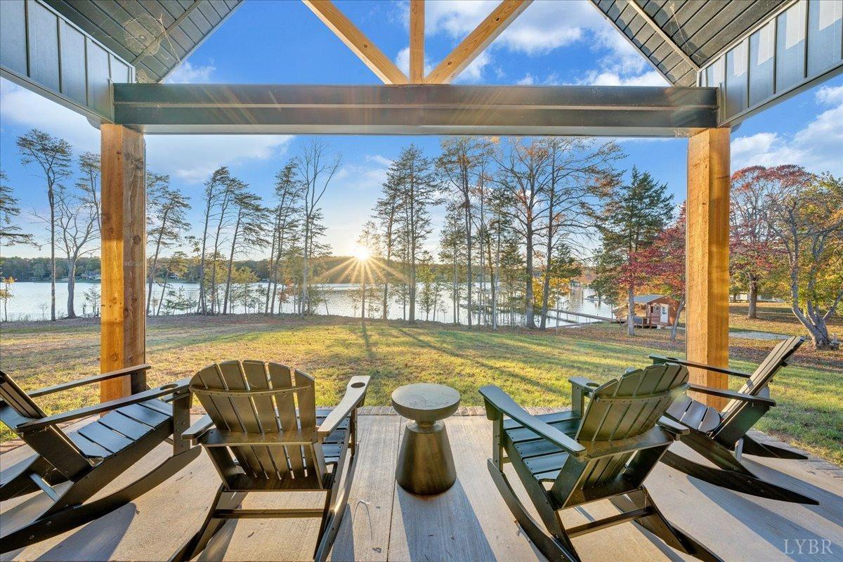 317 Bass Cove Road Huddleston, VA 24104 - Photo 4 of 90