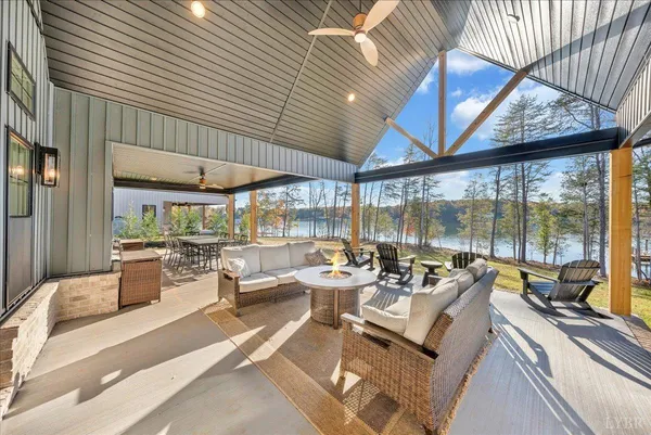 $1,999,000 | 317 Bass Cove Road, Huddleston, VA 24104