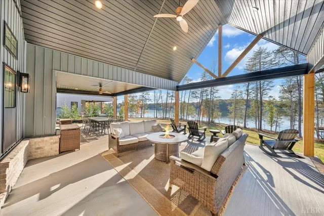 $1,999,000 | 317 Bass Cove Road, Huddleston, VA 24104