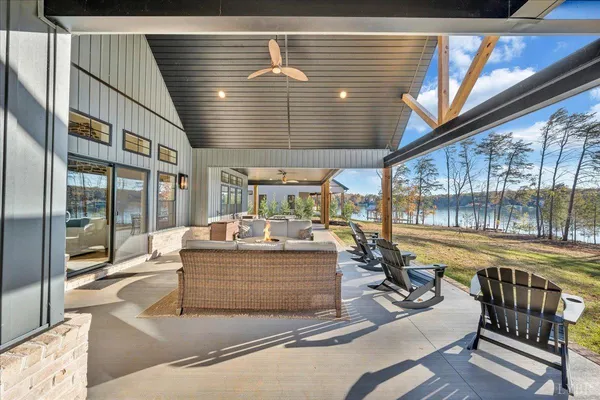 $1,999,000 | 317 Bass Cove Road, Huddleston, VA 24104