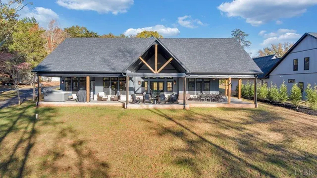 $1,999,000 | 317 Bass Cove Road, Huddleston, VA 24104
