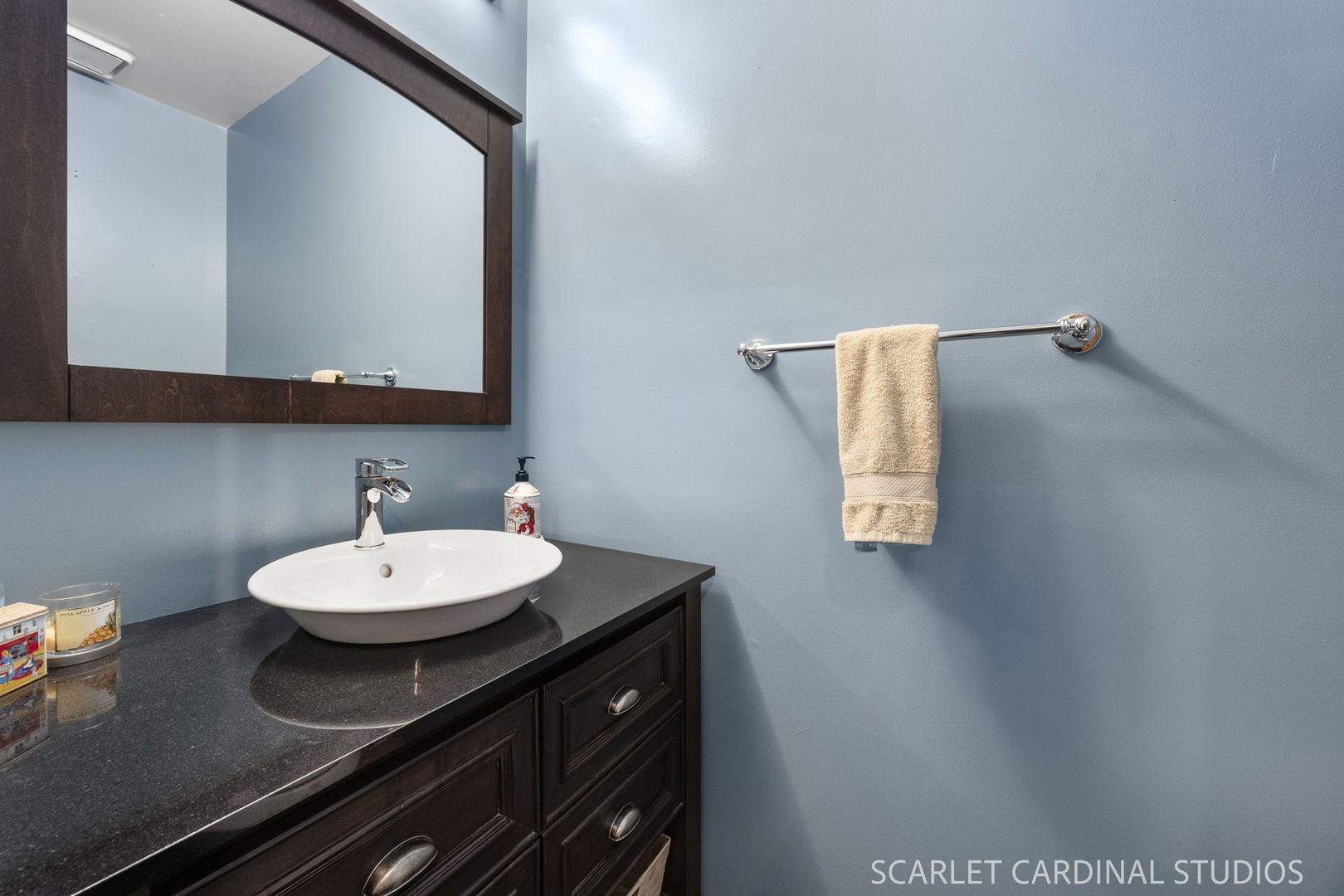 904 Santa Rosa Avenue Wheaton, IL 60187 - Photo 15 of 35 Gallery Image 15