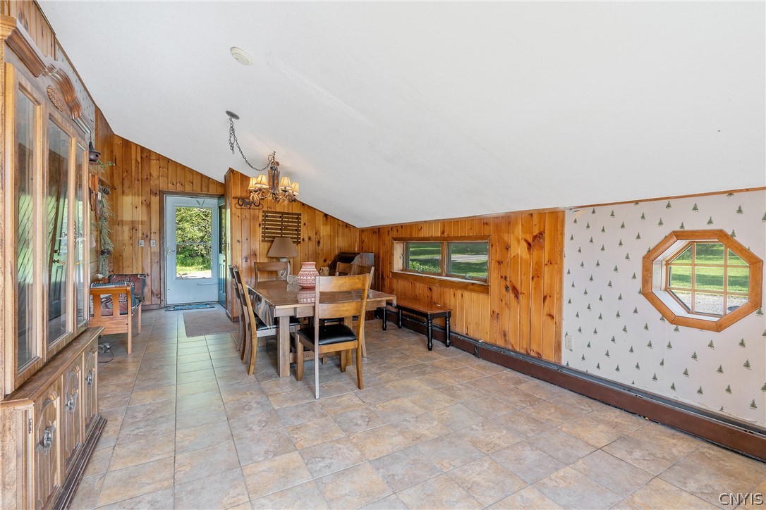 436 Albion Cross Road Pulaski, NY 13142 - Photo 5 of 49