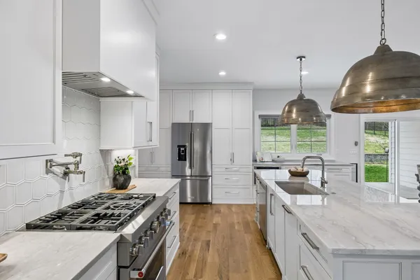 $1,995,000 | 828 Russleo Drive, Nashville, TN 37209