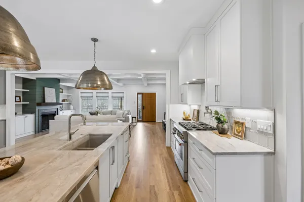 $1,995,000 | 828 Russleo Drive, Nashville, TN 37209