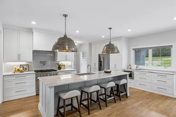 $1,995,000 | 828 Russleo Drive, Nashville, TN 37209