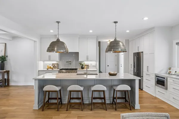 $1,995,000 | 828 Russleo Drive, Nashville, TN 37209