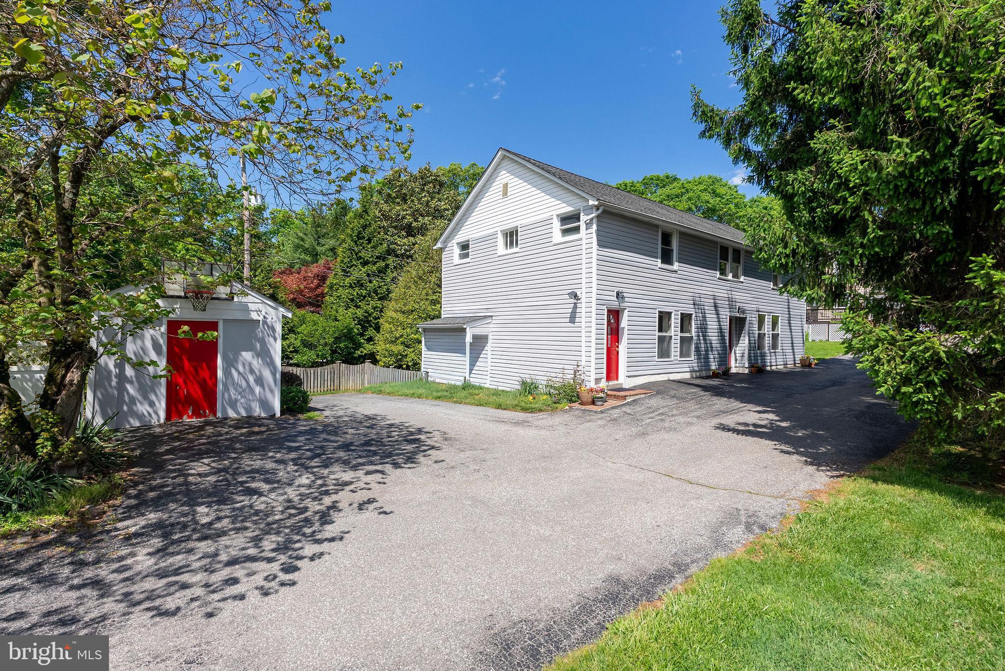 1409 Broadway Road Lutherville-Timonium, MD 21093 - Photo 2 of 48