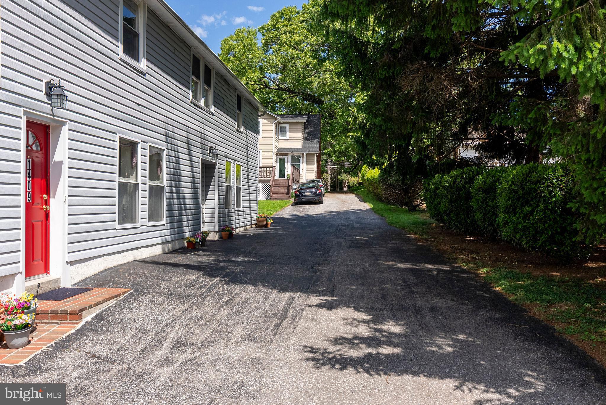 1409 Broadway Road Lutherville-Timonium, MD 21093 - Photo 42 of 48 Nice long Driveway
