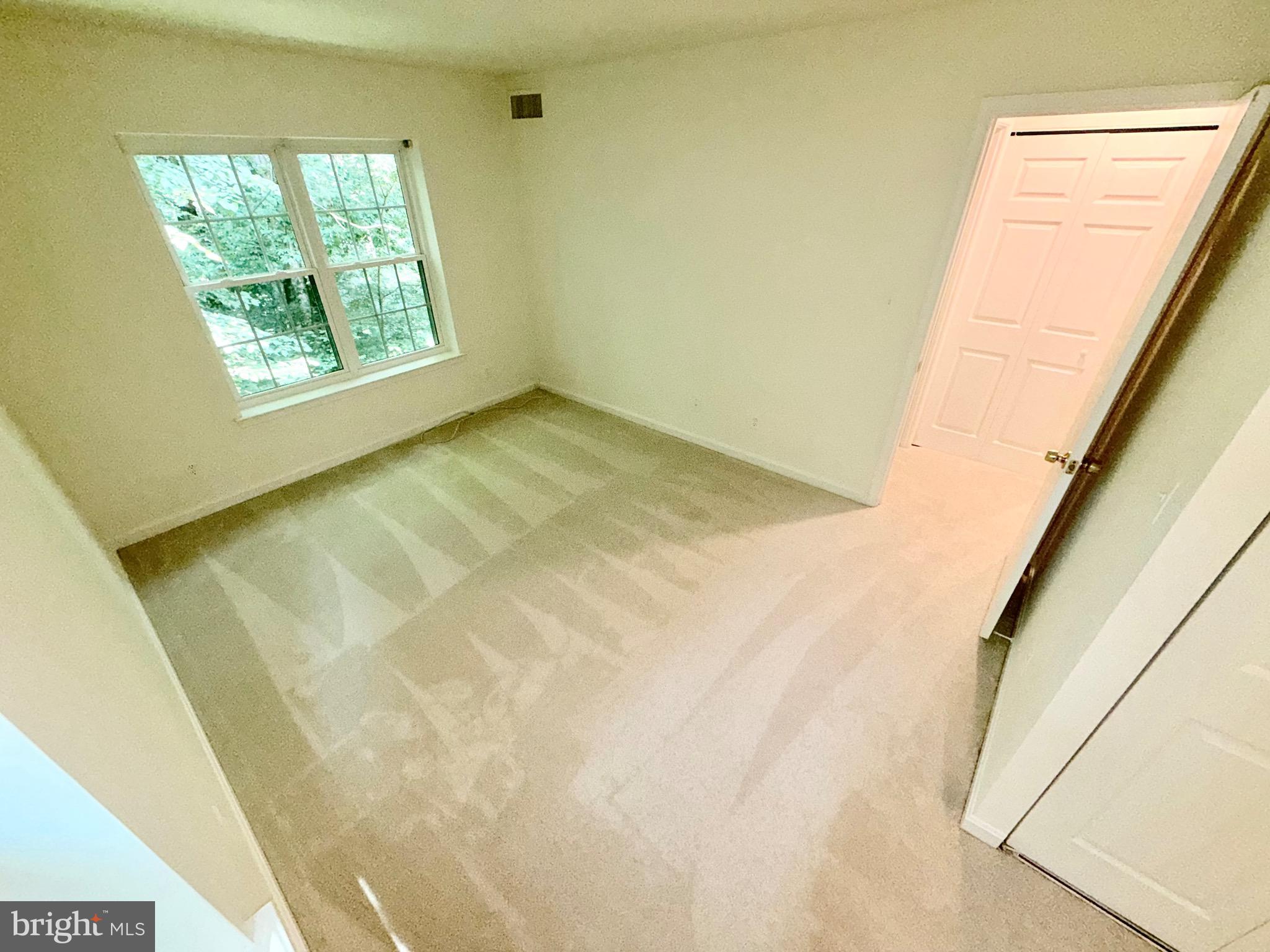 5918 Cove Landing Road, Unit 202 Burke, VA 22015 - Photo 20 of 26 Primary Bedroom