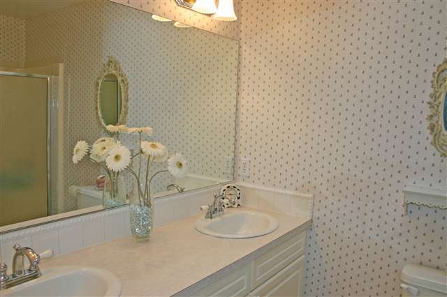 11106 North Mayfair Road Spokane, WA 99218 - Photo 7 of 8