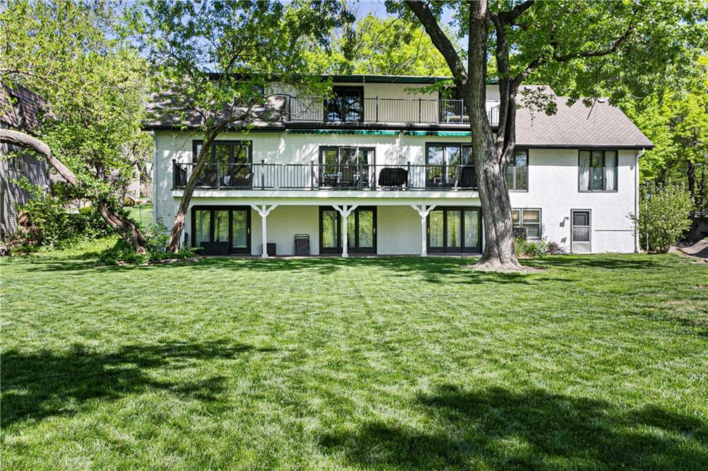 12600 Overbrook Road Leawood, KS 66209 - Photo 3 of 59