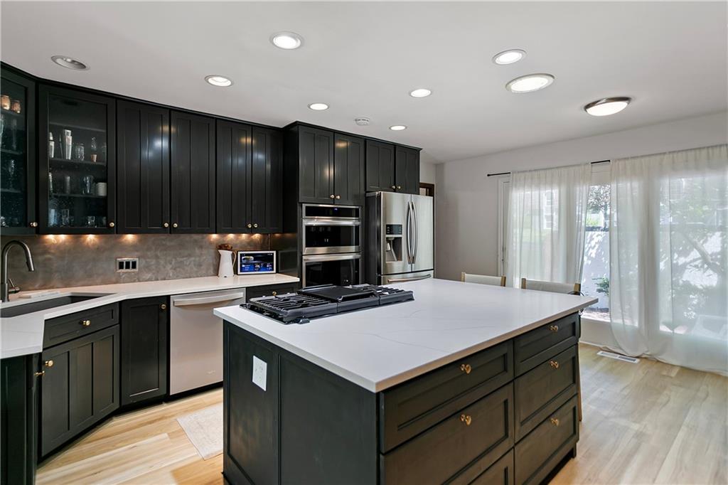 12600 Overbrook Road Leawood, KS 66209 - Photo 7 of 59