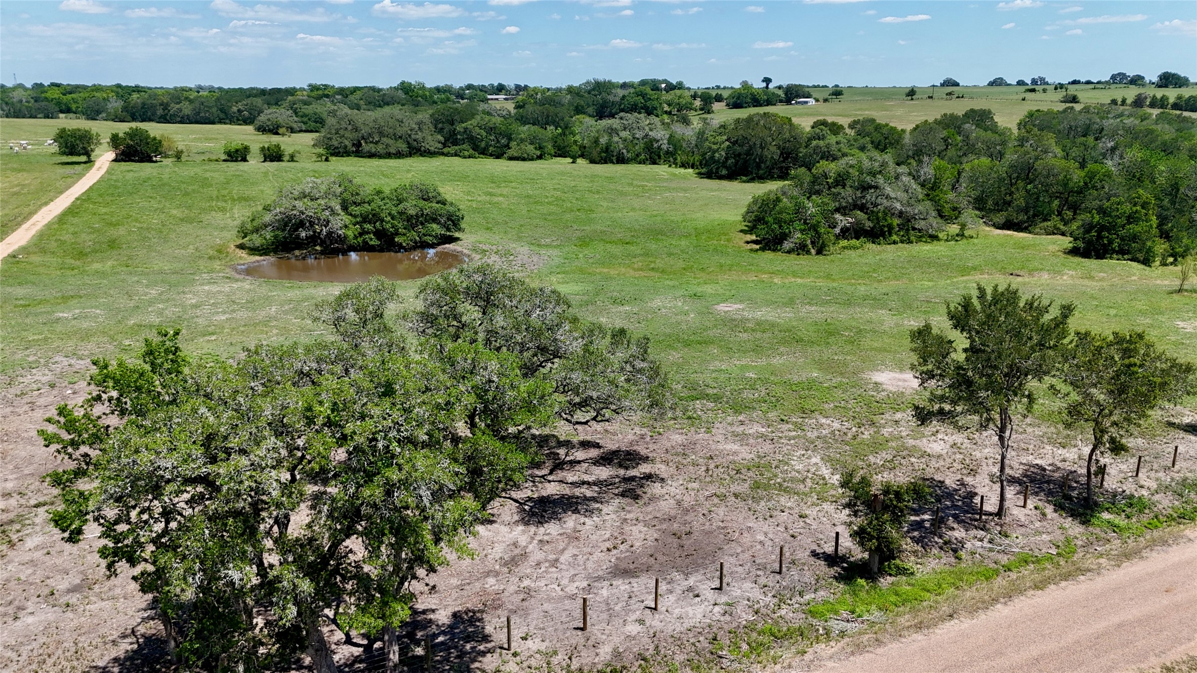 2170 Langdon Road Weimar, TX 78962 - Photo 5 of 31