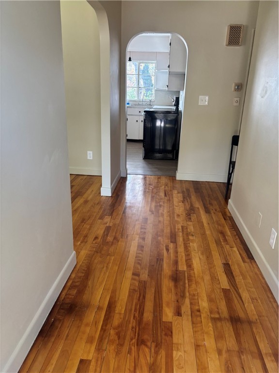 37 Deerfield Road Cranston, RI 02920 - Photo 14 of 33 Gallery Image 14