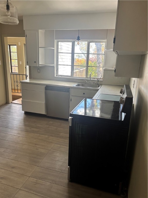 37 Deerfield Road Cranston, RI 02920 - Photo 15 of 33 Gallery Image 15